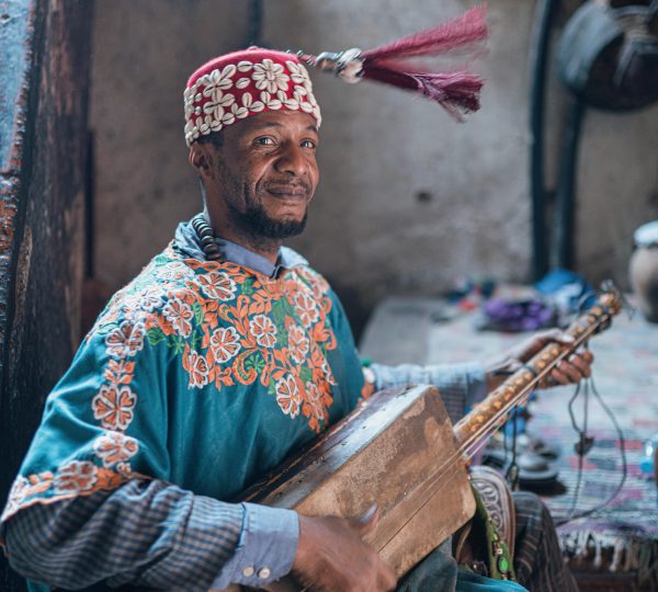 Enjoy traditional Moroccan music in a warm environment. You can not imagine how many private excursions in Tangier you can find.
